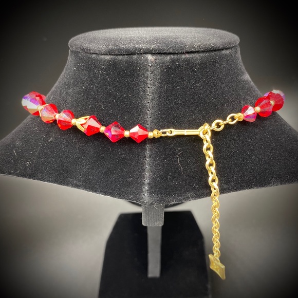 Vintage red sparkly beautiful necklace - Picture 2 of 4
